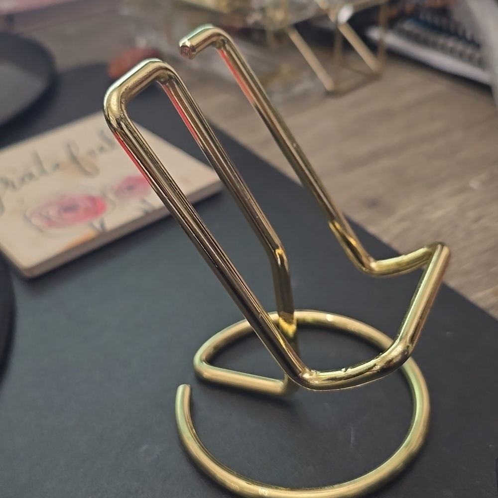 Gold phone holder for desk - Picture 2 of 2